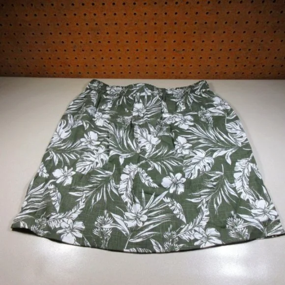 KUT from the KLOTH womens dark olive an white ferns Hawaiian midi skirt M NWT - Picture 2 of 5